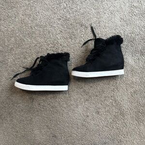 Black Fur-Lined High-Top Sneakers